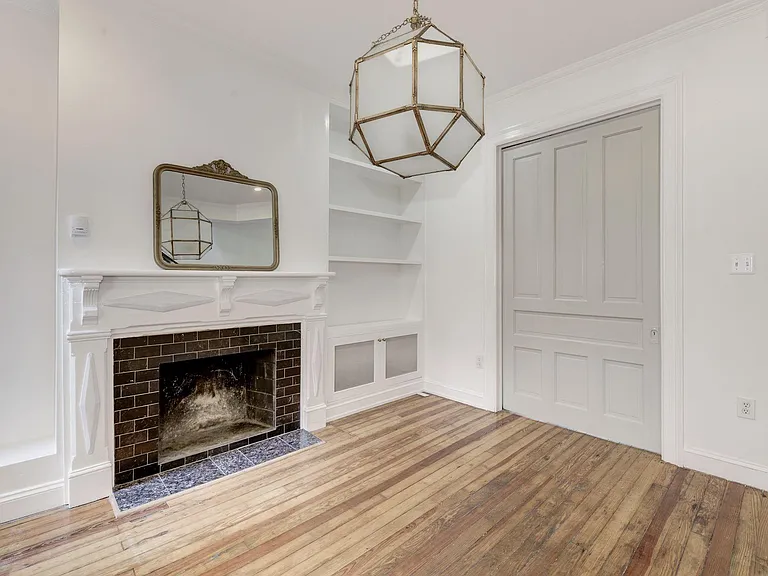1416 Potomac Ave SE — Photo 8