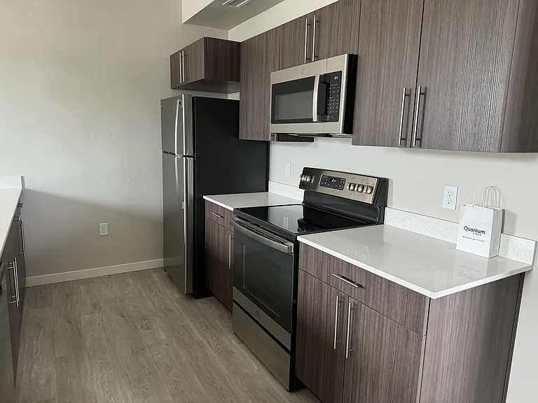 528 N 44th St #203 — Photo 5