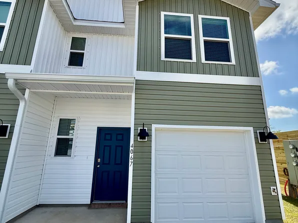 4067 Pendragon Cir, Milton, FL 32583