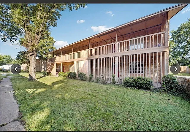 2 bed, 996 sqft, $1,100 — Photo 2