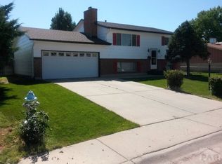 4034 West Dr, Pueblo, CO 81008