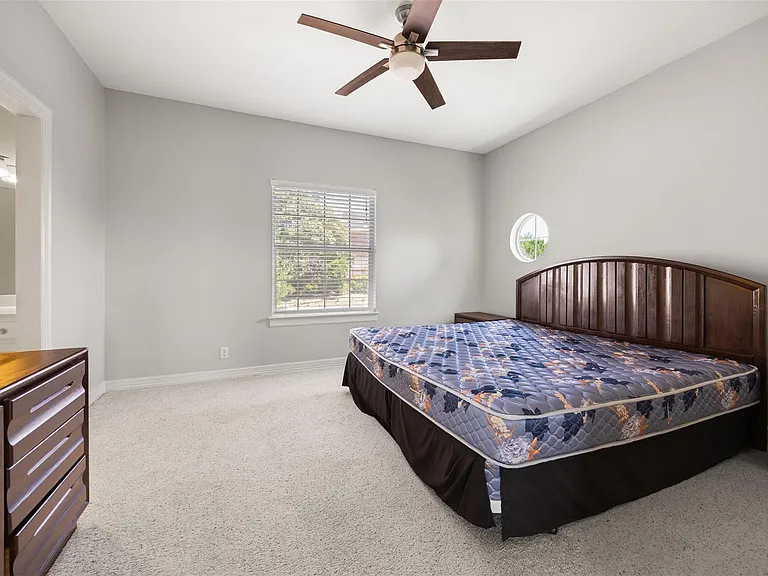 9300 Simmons Rd — Photo 14