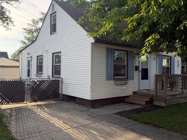 25620 Hudson St, Roseville, MI 48066