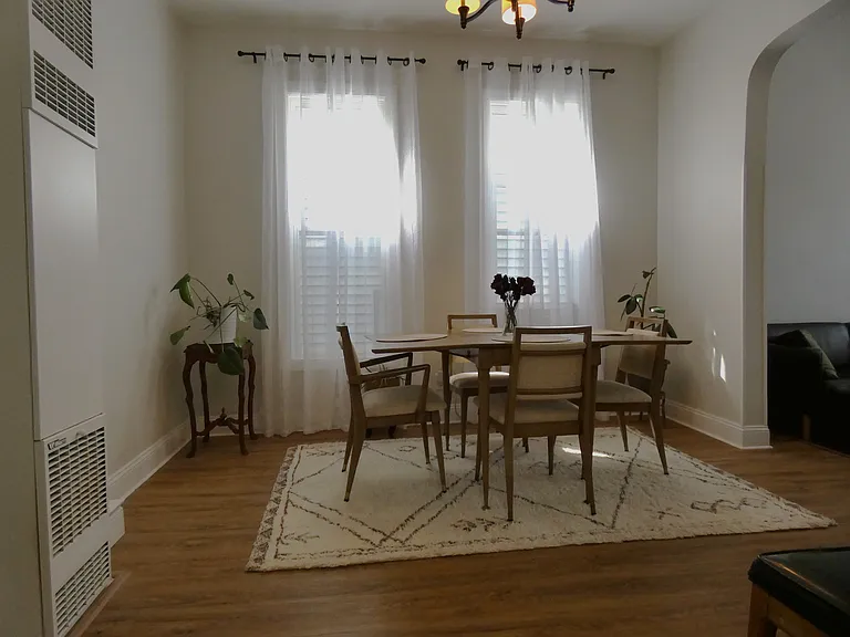 3043 W Lyndale St #1 — Photo 9