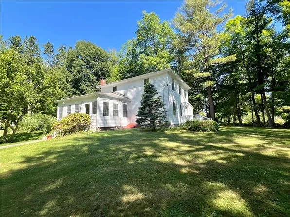 59 Millis Lane, Stanfordville, NY 12581