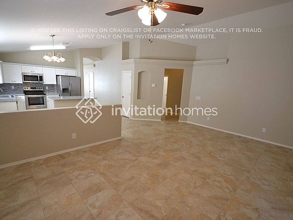 4th image of 3272 W Carlos Ln