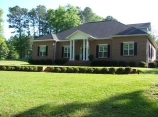 40 Cross Creek Rd, Alexander City, AL 35010