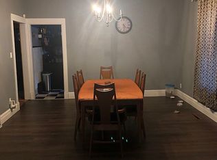 2040 S 4th St, Springfield, IL 62703