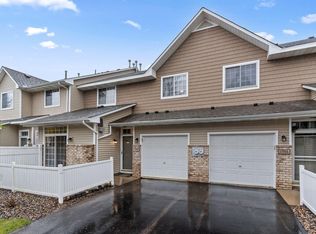 17918 Cobblestone Way, Eden Prairie, MN 55347