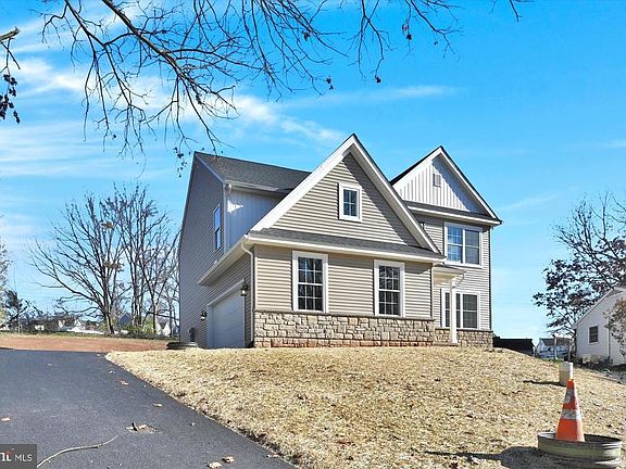 4th image of 35 Keeler Ave