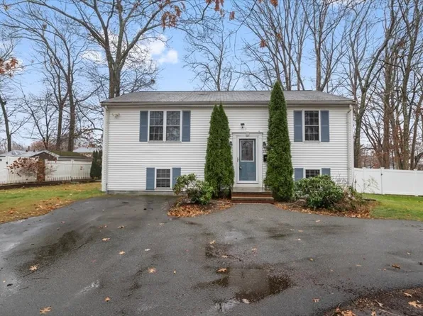 122 Lazel St, Whitman, MA 02382