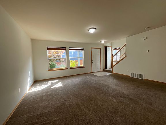 5th image of 3315 159th St SW