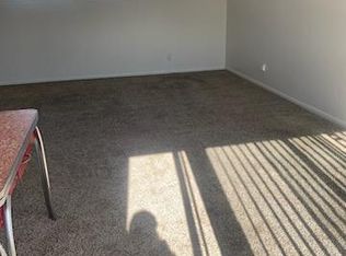 2160 Gondar Ave, Long Beach, CA 90815