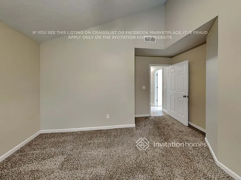 4491 Marci St — Photo 8