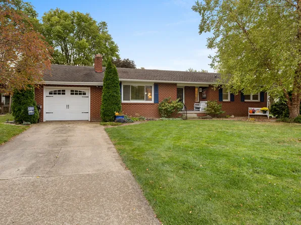 205 W Lincoln St, Fisher, IL 61843
