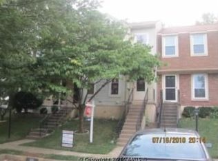 5838 Waterdale Ct, Centreville, VA 20121