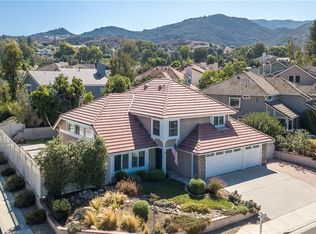 942 Grayrock St, Thousand Oaks, CA 91320