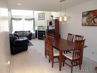 5th image of 358 N Greeley Ave