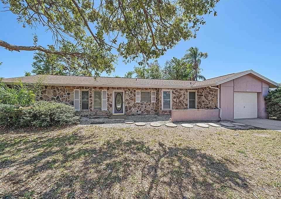 1st image of 842 SOUTHERN PINE LANE
