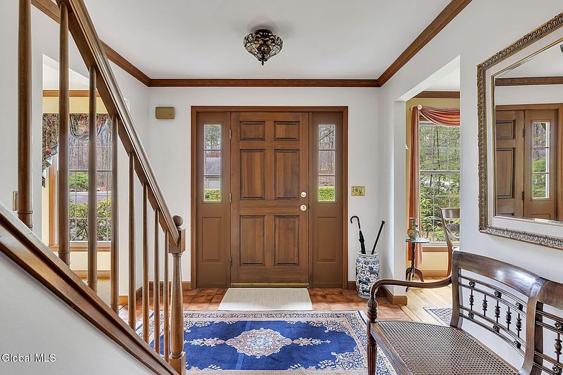 4th image of 51 Robinwood Drive