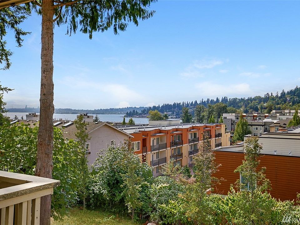 1st image of 11809 109th Ave NE Unit B203