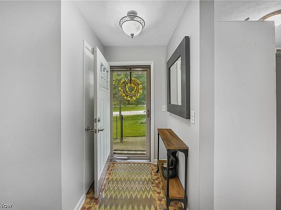 2nd image of 18171 Fern Ln