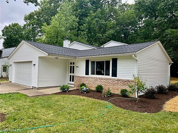 2nd image of 706 Arlington Dr