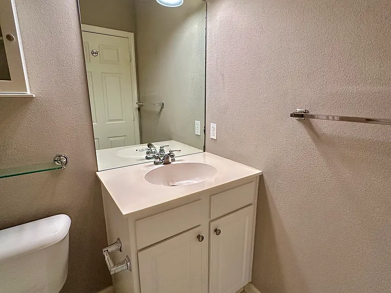 1 Pomegranate Ln — Photo 21
