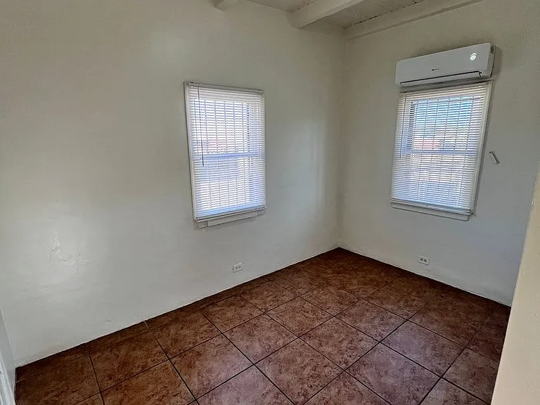 10 W Rillito St — Photo 24