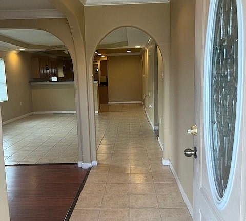5th image of 2338 Gallier St