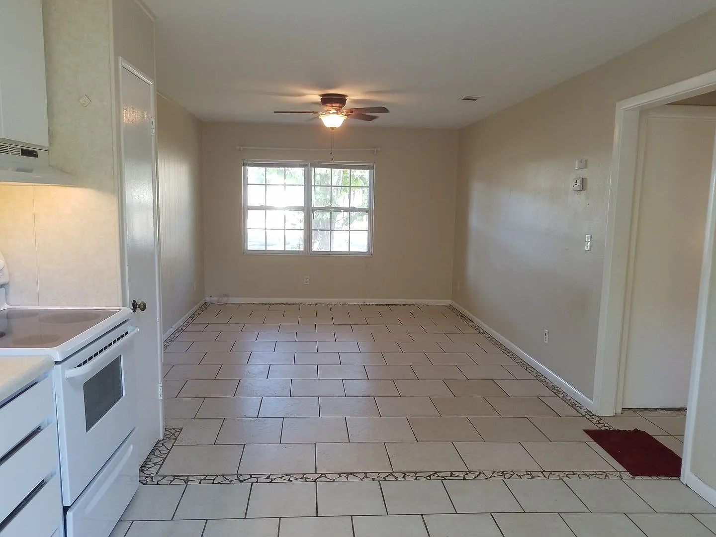 7220 Poinciana Drive, #B — Photo 4