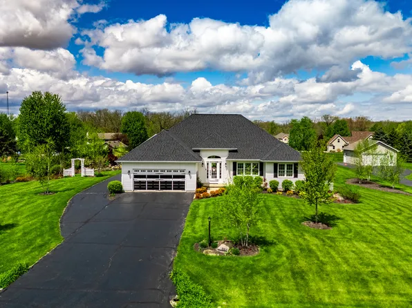 8801 S Rood Rd, Kingston, IL 60145
