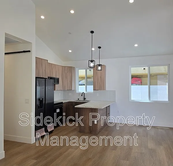 432 W Garfield Ave #A — Photo 6