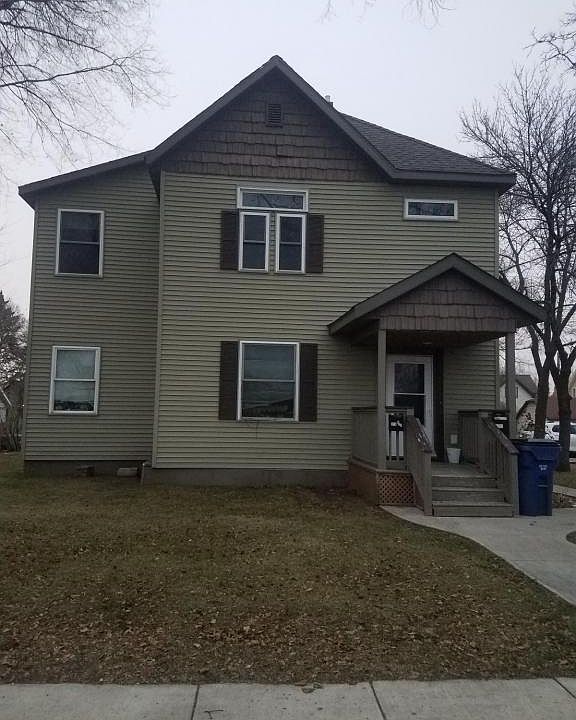 1st image of 314 9th Ave N
