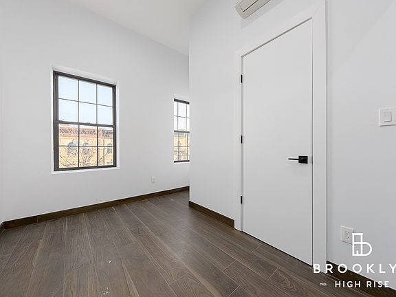 5th image of 2329 Bedford Ave #2J