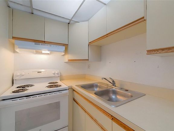 4th image of 100 E Kentucky Ave APT F5