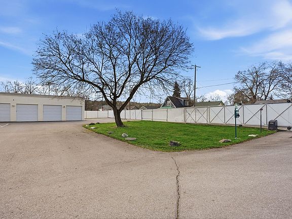 2nd image of 222 N Hutchinson Rd APT 302