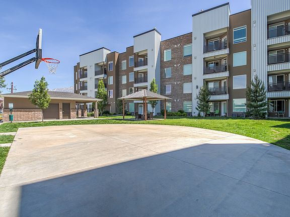 3rd image of 1550 S State St #1B-1Ba-761Sqft