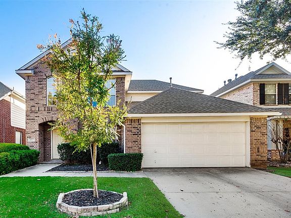 3rd image of 3833 Birchmont Dr