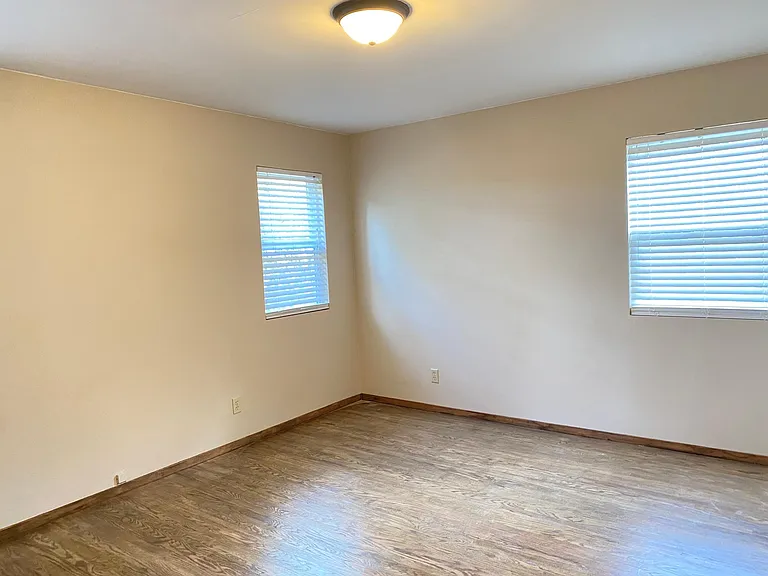 128 Poplar Ave — Photo 19