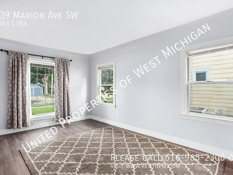 239 Marion Ave SW — Photo 4