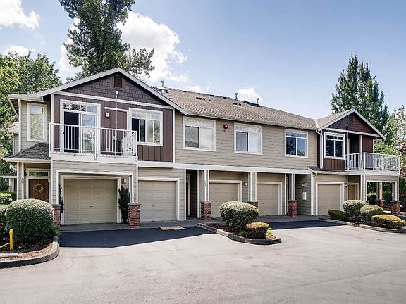 2nd image of 705 241st Ln SE #Q6