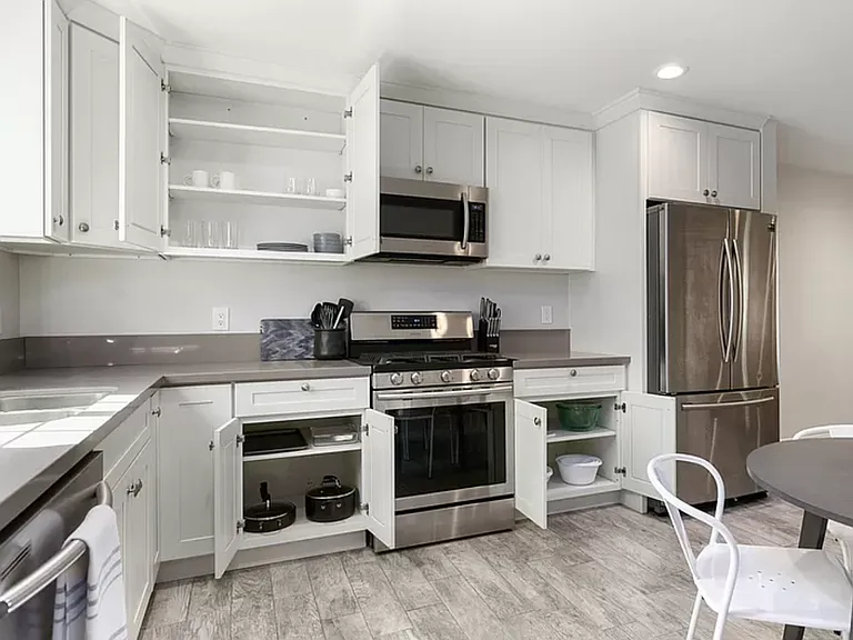 1207 Florence St — Photo 24