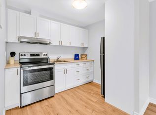 810 Castell Rd #825405, Kingston, ON K7M5X1