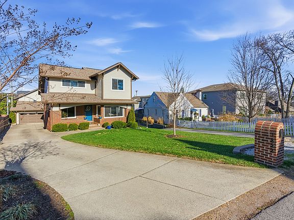2nd image of 1822 Wildwood Ave