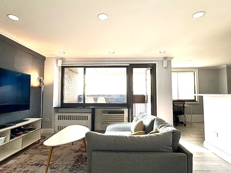 333 Pearl St #26A — Photo 4