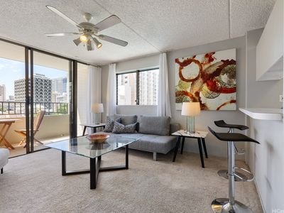 2240 Kuhio Ave APT 812, Honolulu, HI, 96815