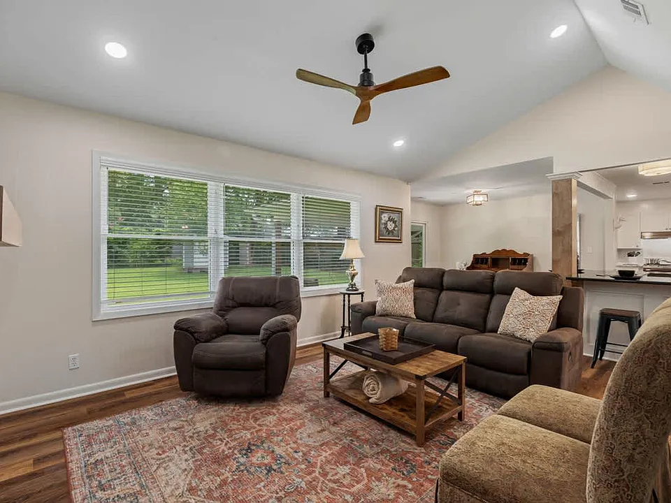 608 S 21st Ave #ID1331003P