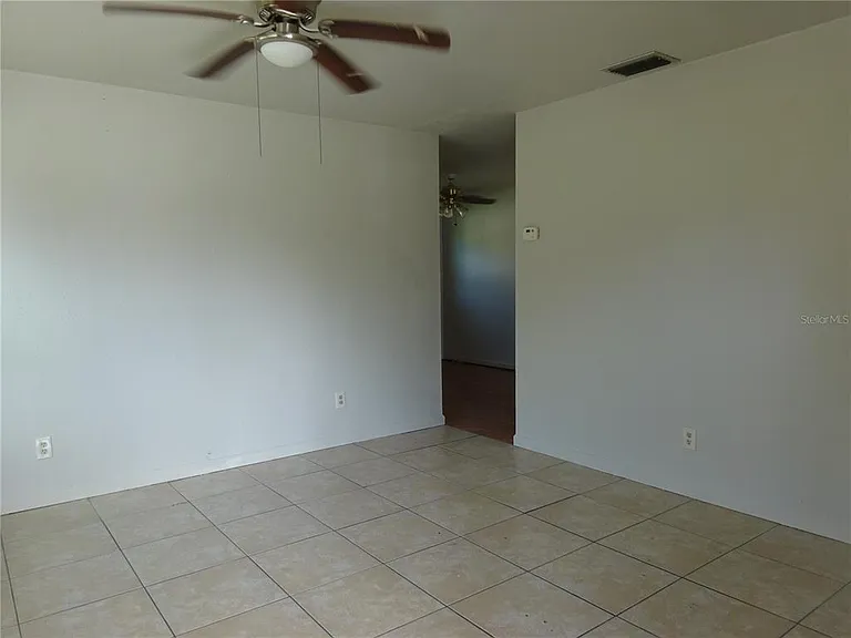 4307 E Osborne Ave — Photo 6