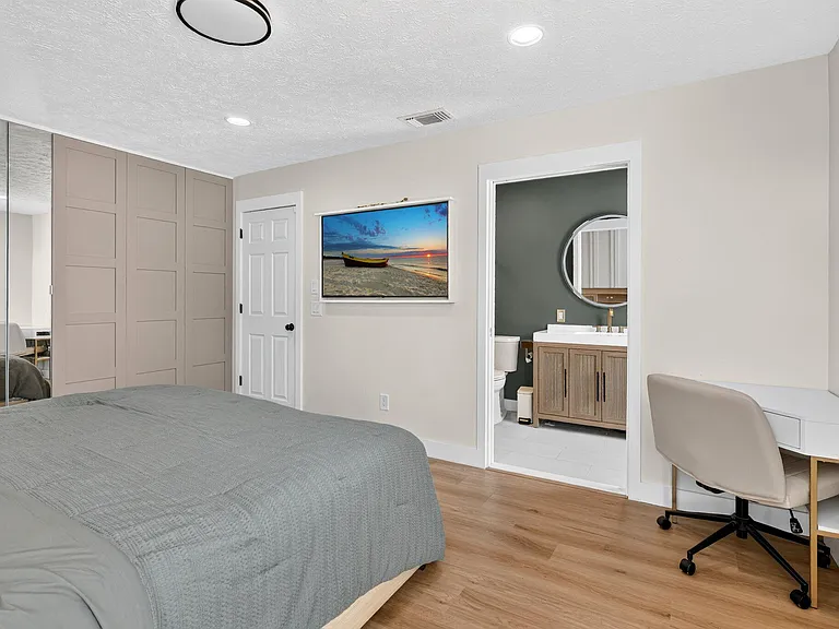 756 SW Ancona Rd — Photo 29